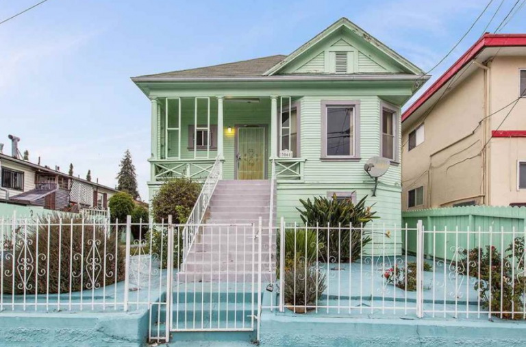 We Buy House in Oakland CA! 