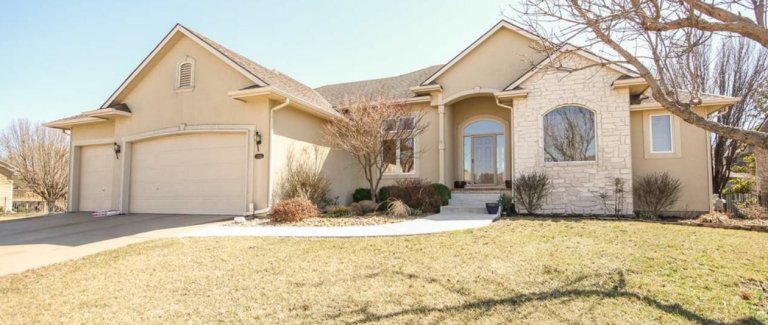 Pay No Commission or Closing Cost! Call Us Today (855) 741-4848